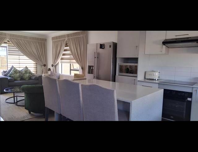 3 BEDROOM PROPERTY TO RENT IN THATCHFIELD